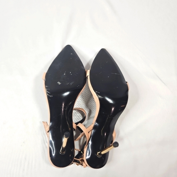 Tom Ford Neutral Padlock Heels Size 38 - Picture 5 of 11